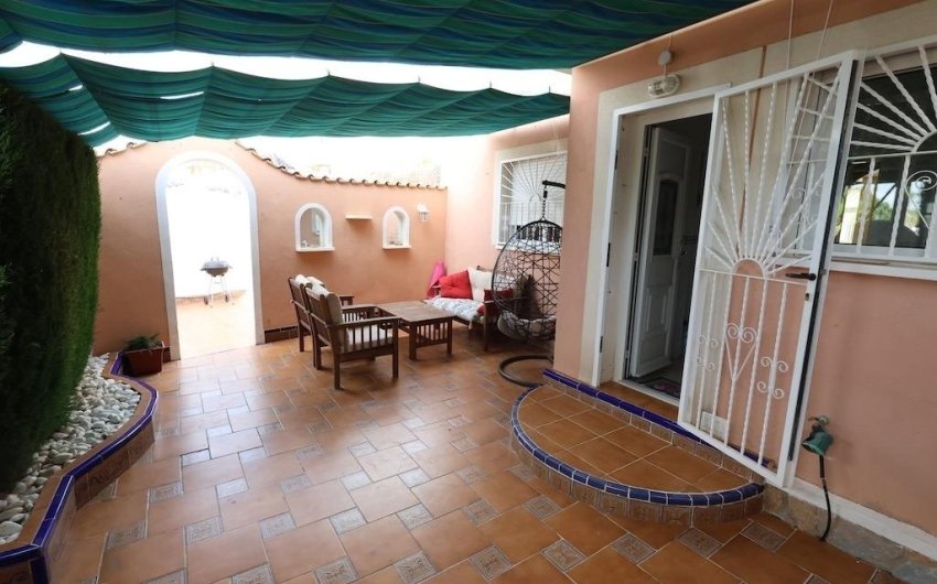 Herverkoop - Town House -
Rojales - Inland