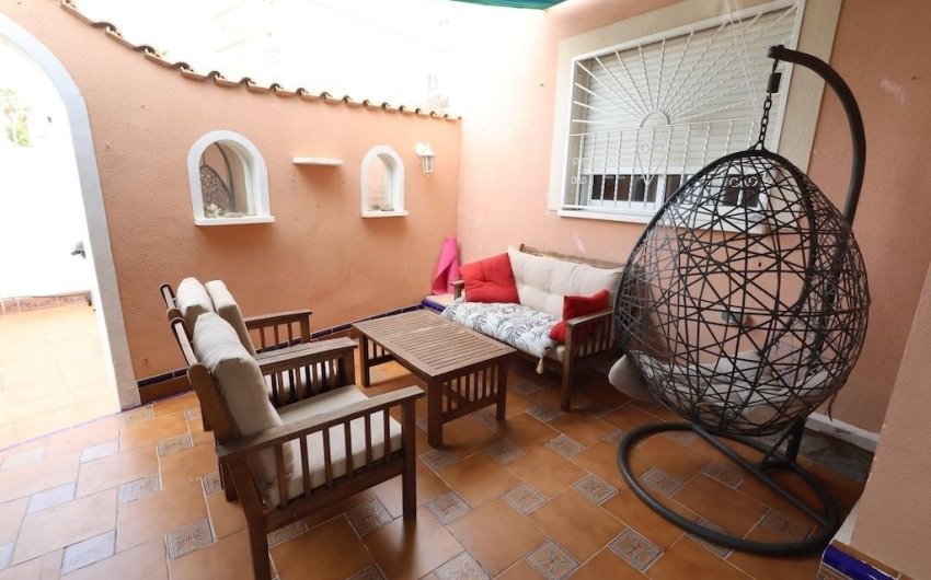 Herverkoop - Town House -
Rojales - Inland