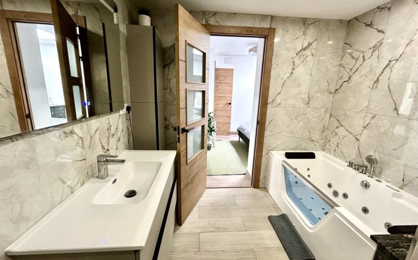 Herverkoop - Town House -
San Miguel de Salinas - Inland