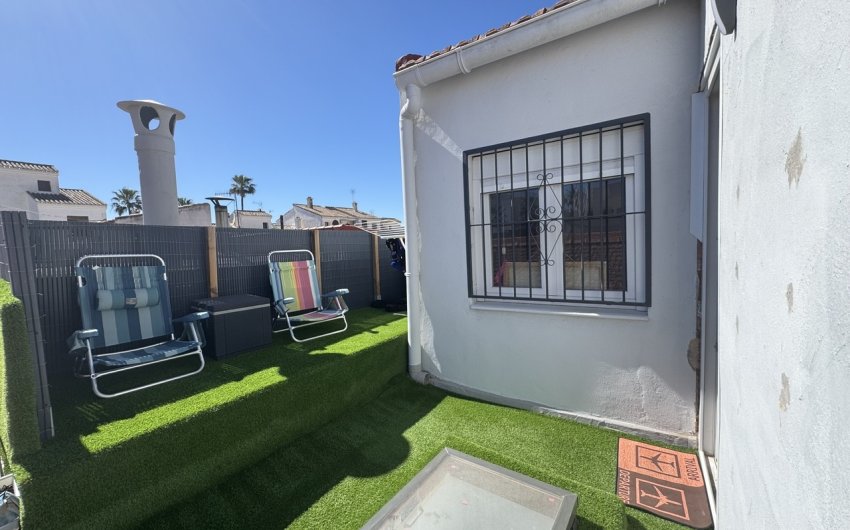 Herverkoop - Town House -
San Miguel de Salinas - Inland