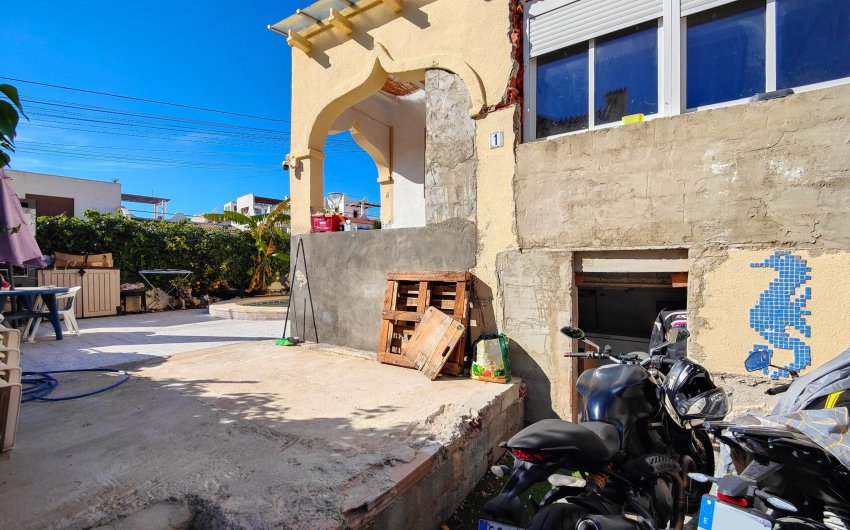 Herverkoop - Town House -
San Miguel de Salinas - Inland