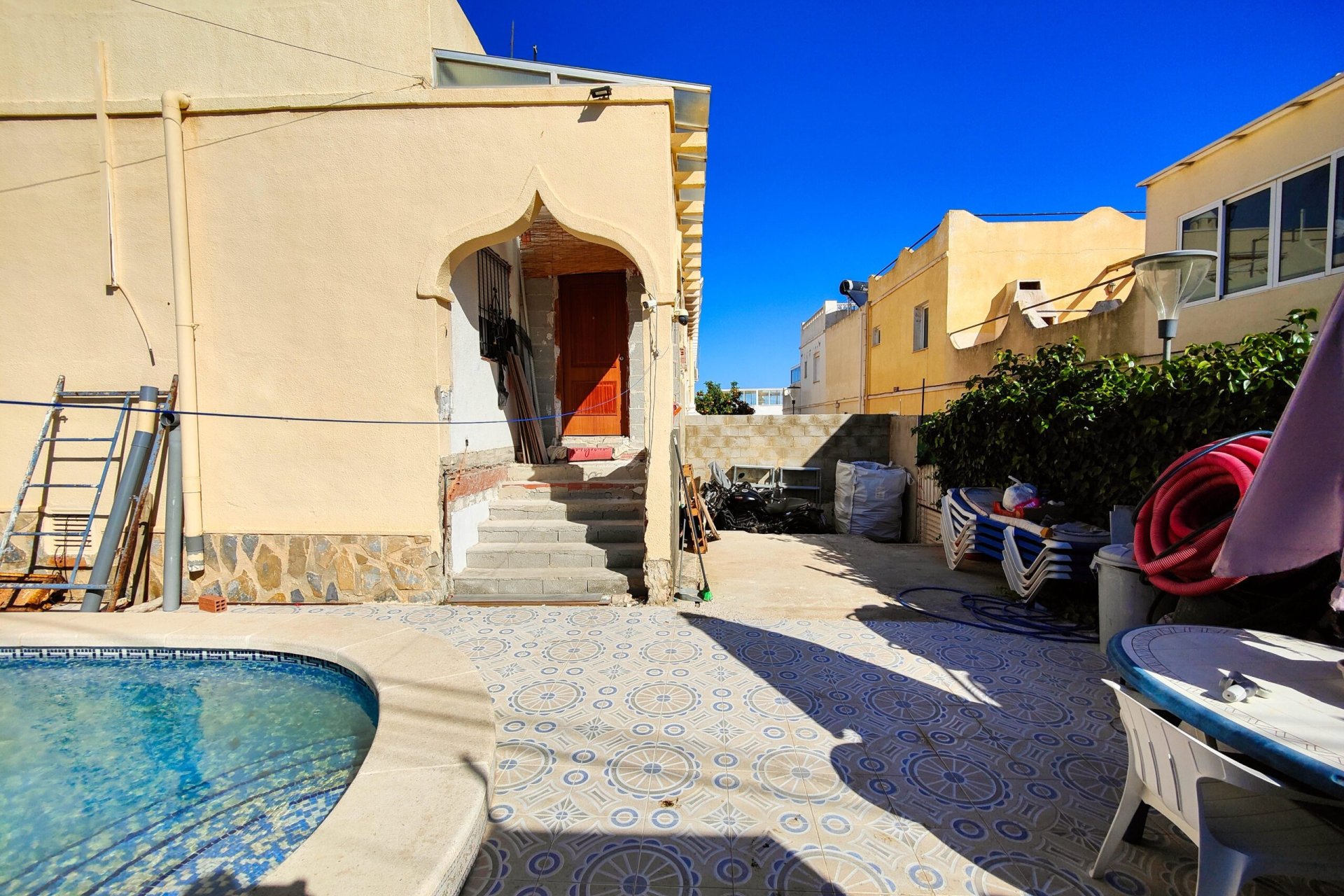 Herverkoop - Town House -
San Miguel de Salinas - Inland