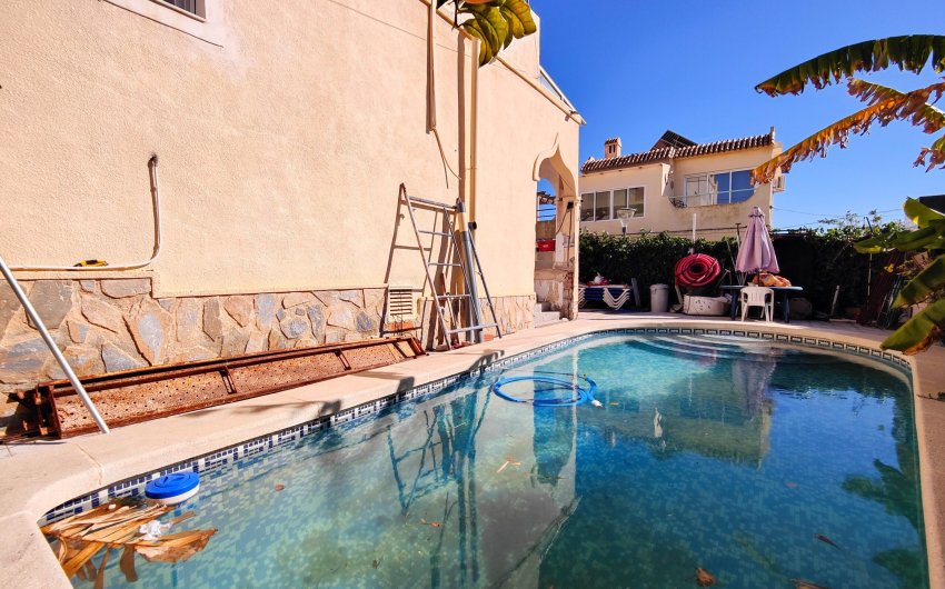 Herverkoop - Town House -
San Miguel de Salinas - Inland