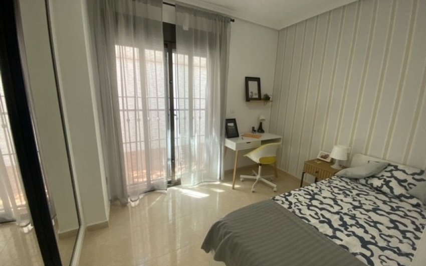 Herverkoop - Town House -
San Miguel de Salinas - Inland