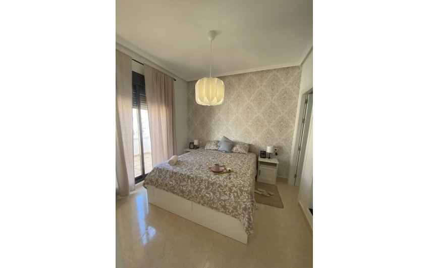 Herverkoop - Town House -
San Miguel de Salinas - Inland