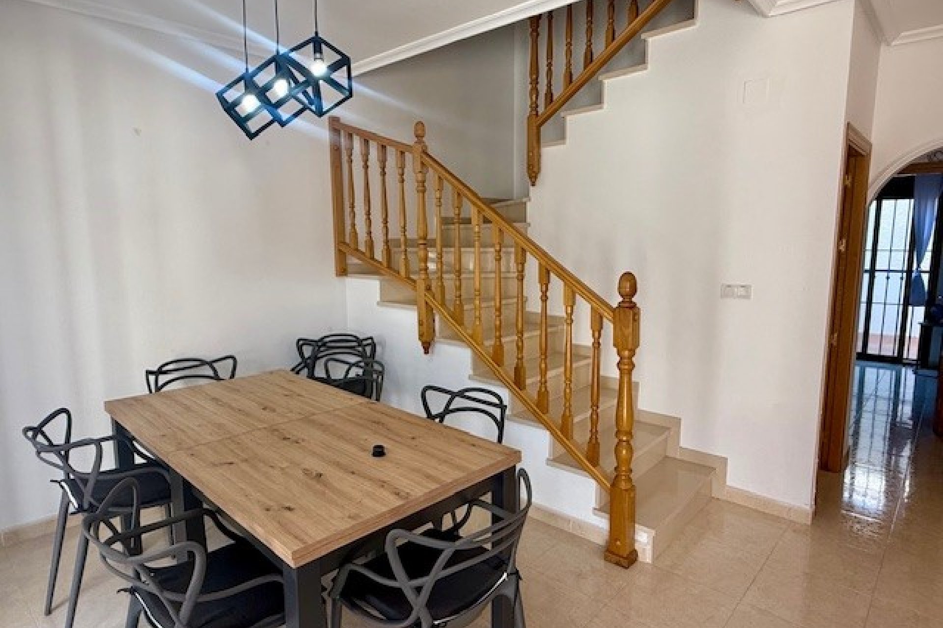 Herverkoop - Town House -
San Miguel de Salinas - Inland