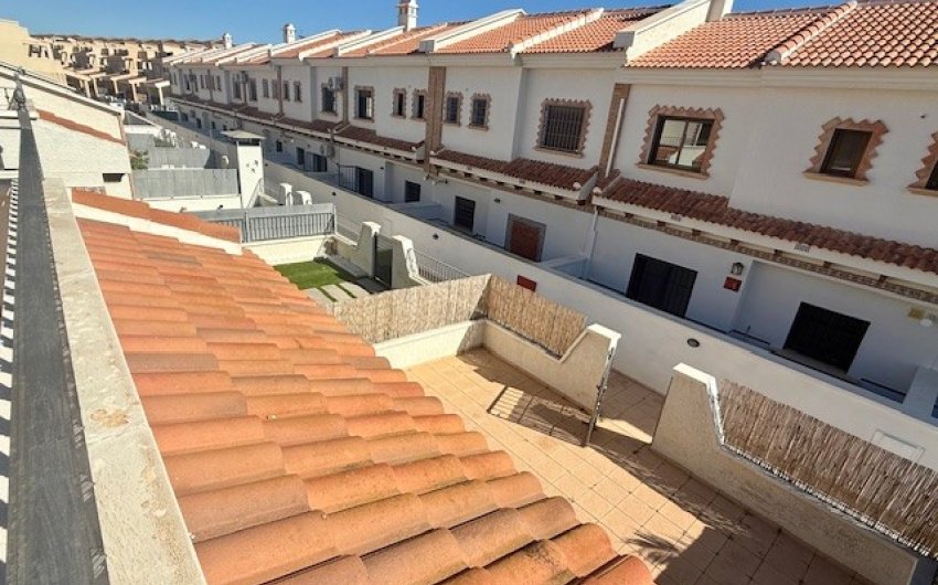 Herverkoop - Town House -
San Miguel de Salinas - Inland