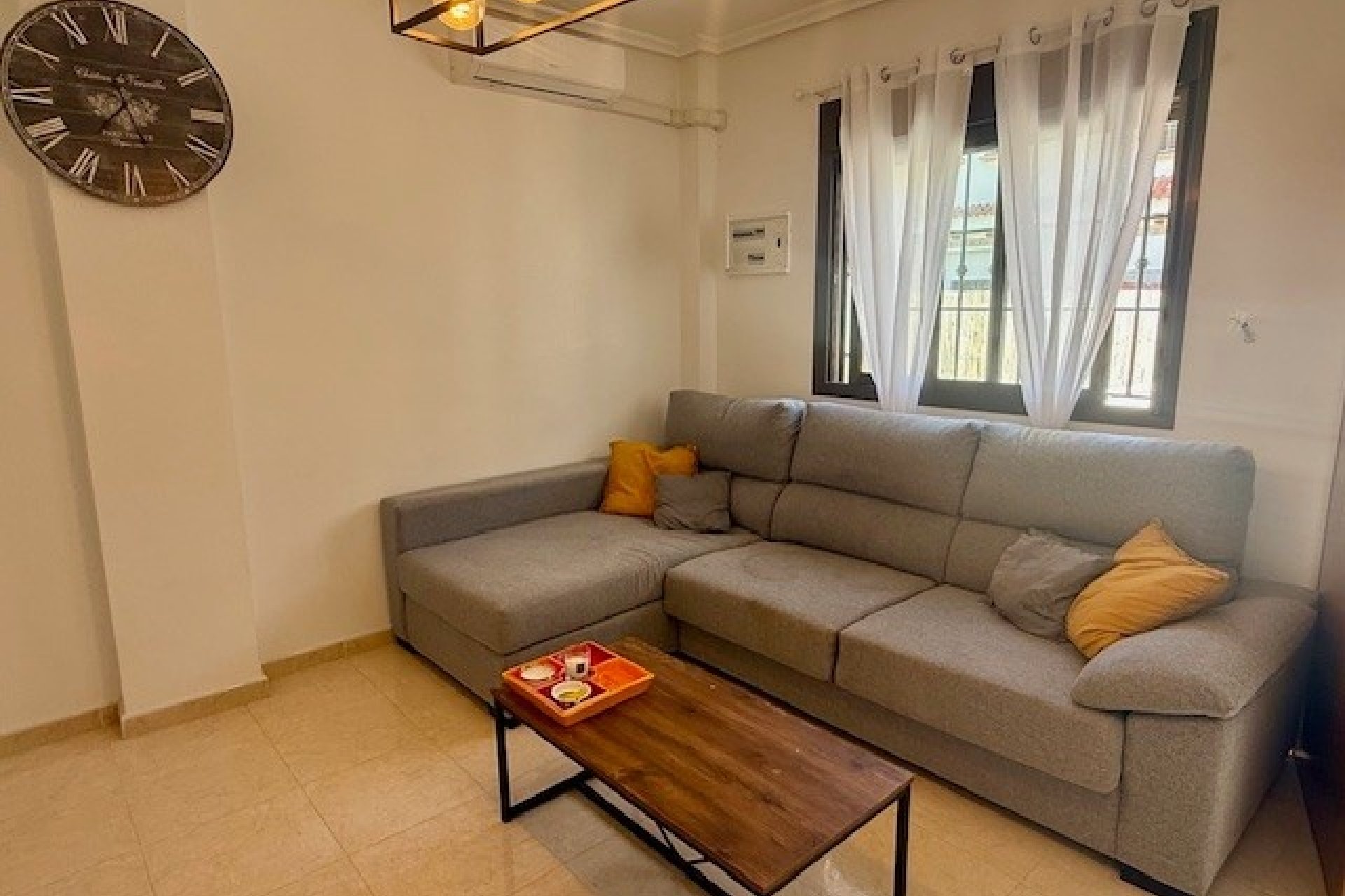 Herverkoop - Town House -
San Miguel de Salinas - Inland