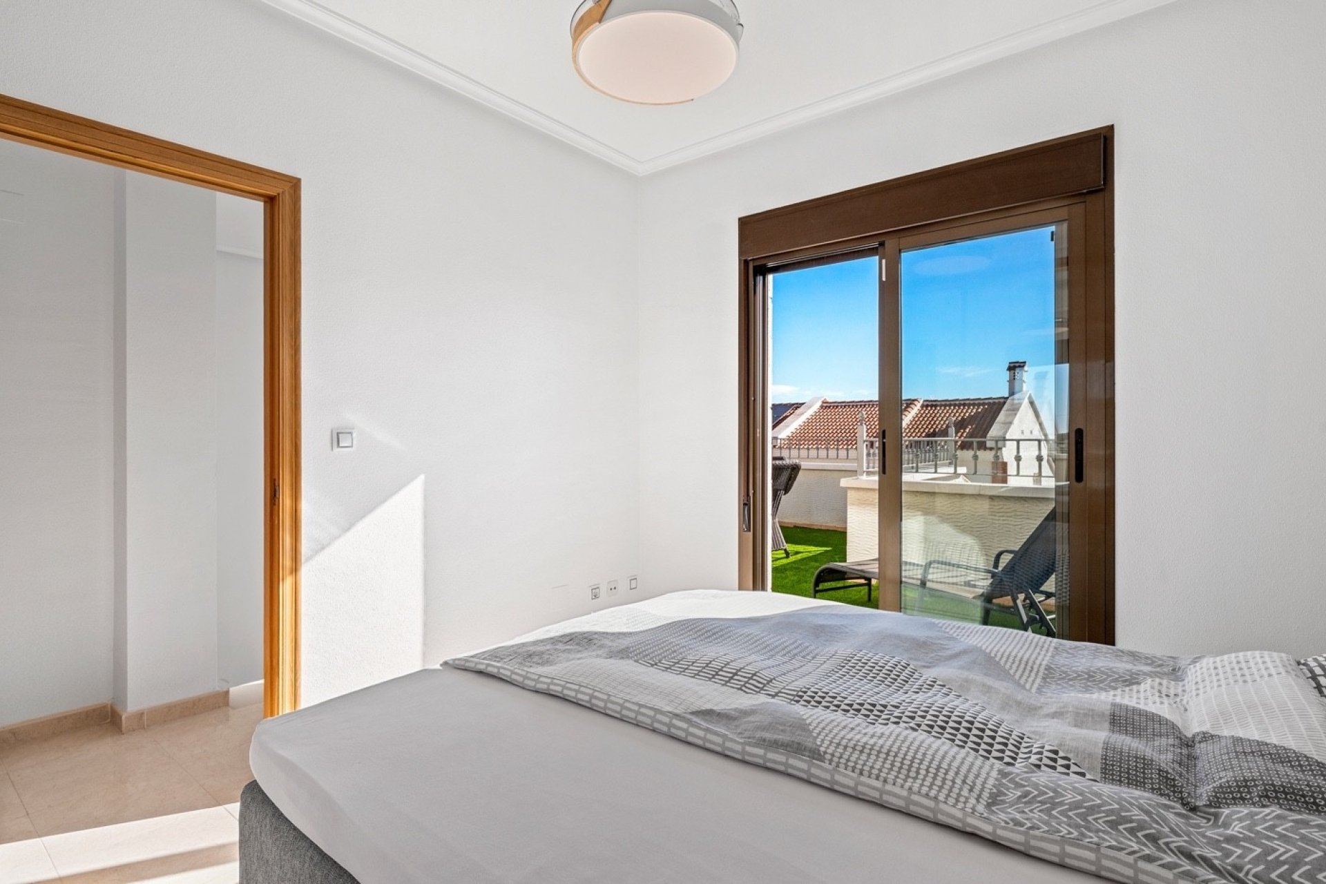 Herverkoop - Town House -
San Miguel de Salinas - Inland