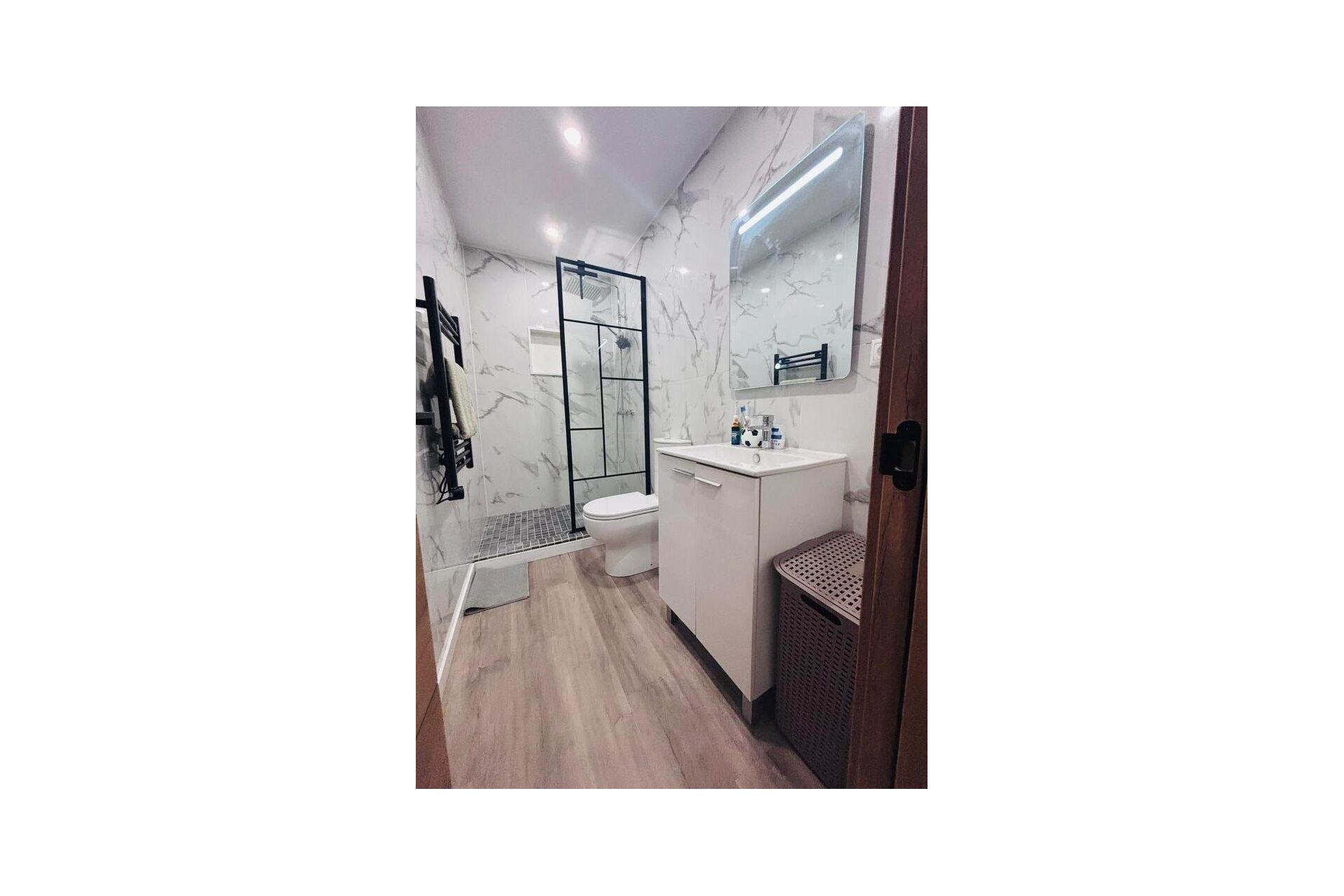 Herverkoop - Town House -
San Miguel de Salinas - Inland