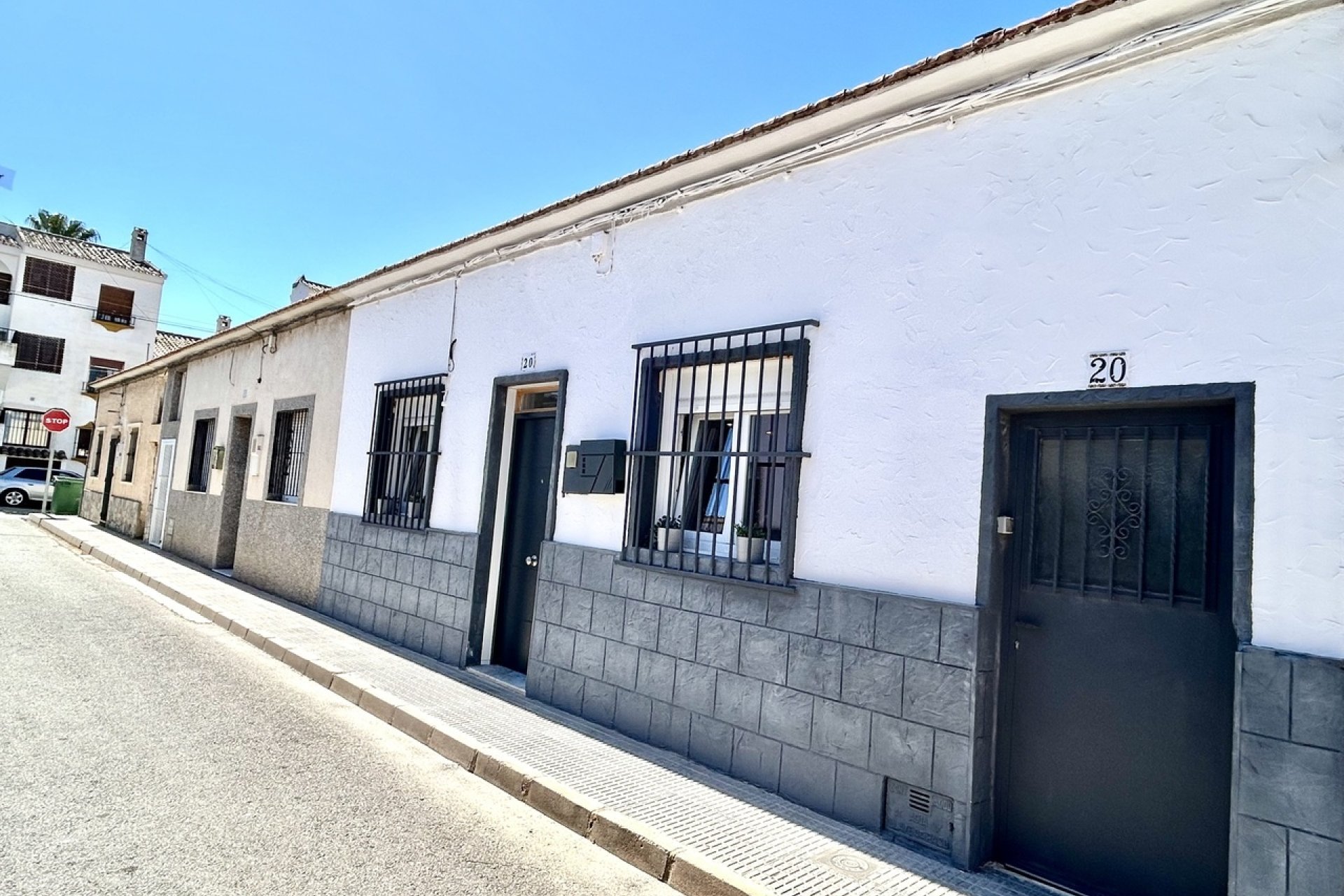 Herverkoop - Town House -
San Miguel de Salinas - Inland