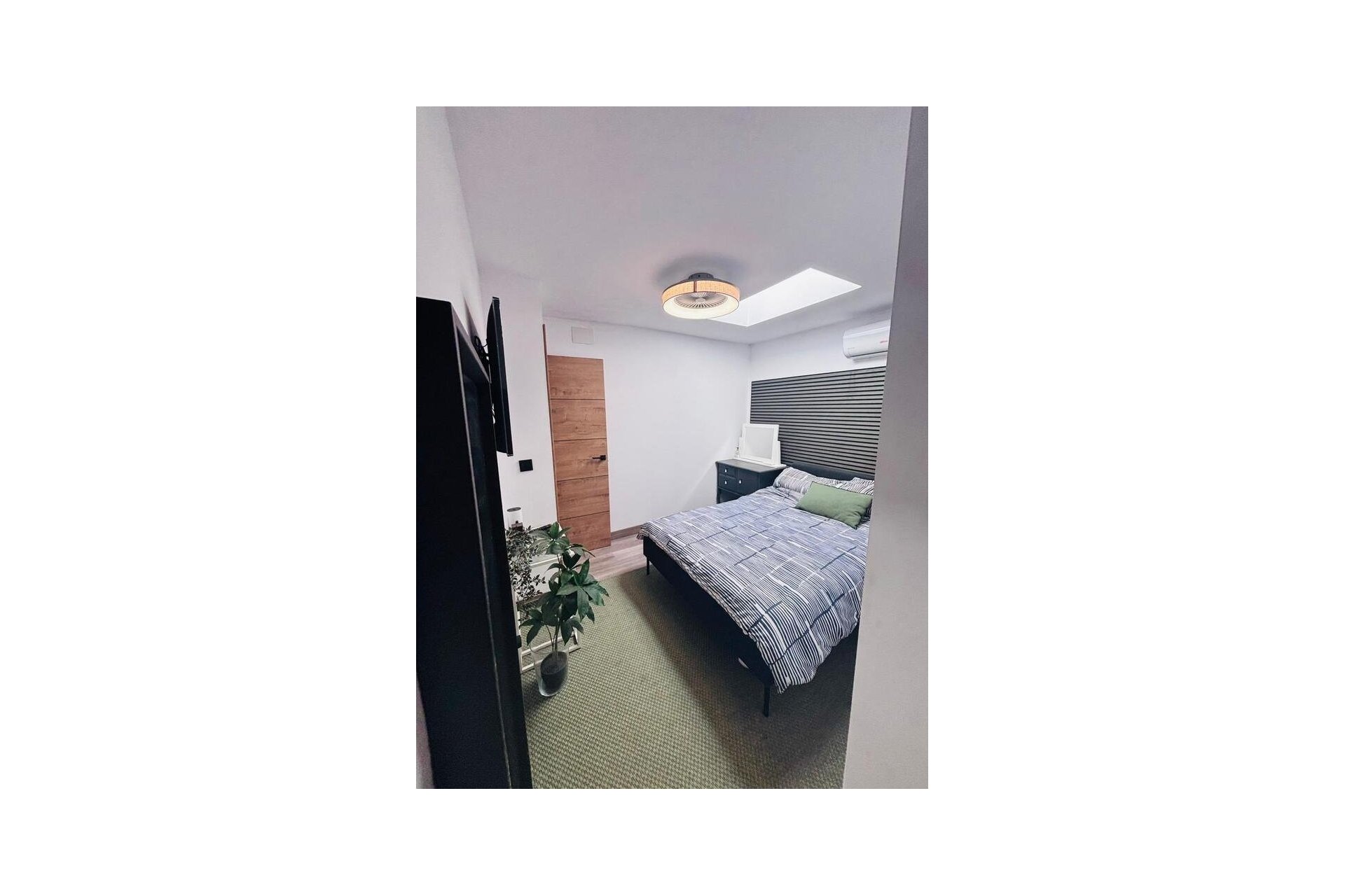 Herverkoop - Town House -
San Miguel de Salinas - Inland