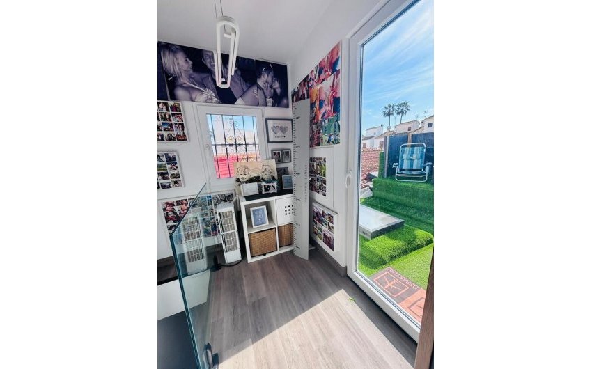 Herverkoop - Town House -
San Miguel de Salinas - Inland
