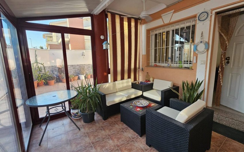 Herverkoop - Town House -
Santiago de la Ribera - Playa De Santiago De La Ribera