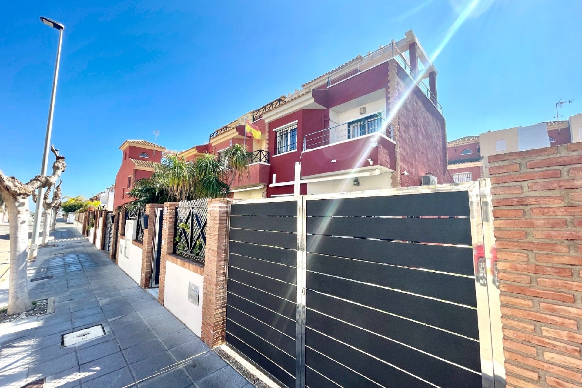 Herverkoop - Town House -
Torre de la Horadada - Costa Blanca