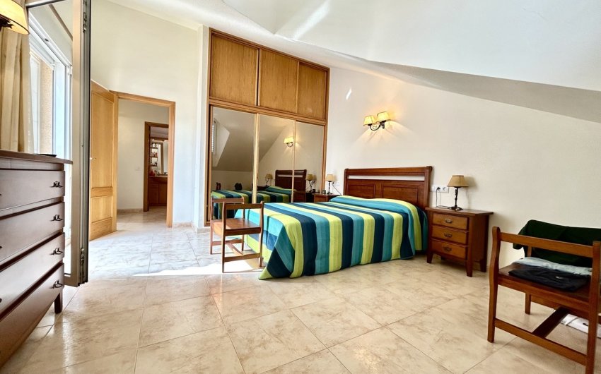 Herverkoop - Town House -
Torre de la Horadada - Costa Blanca