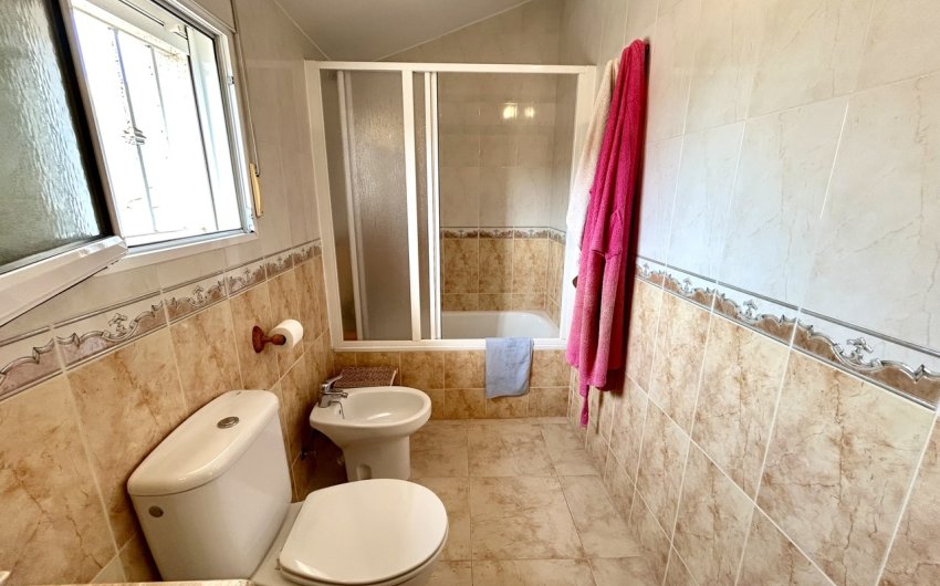 Herverkoop - Town House -
Torre de la Horadada - Costa Blanca