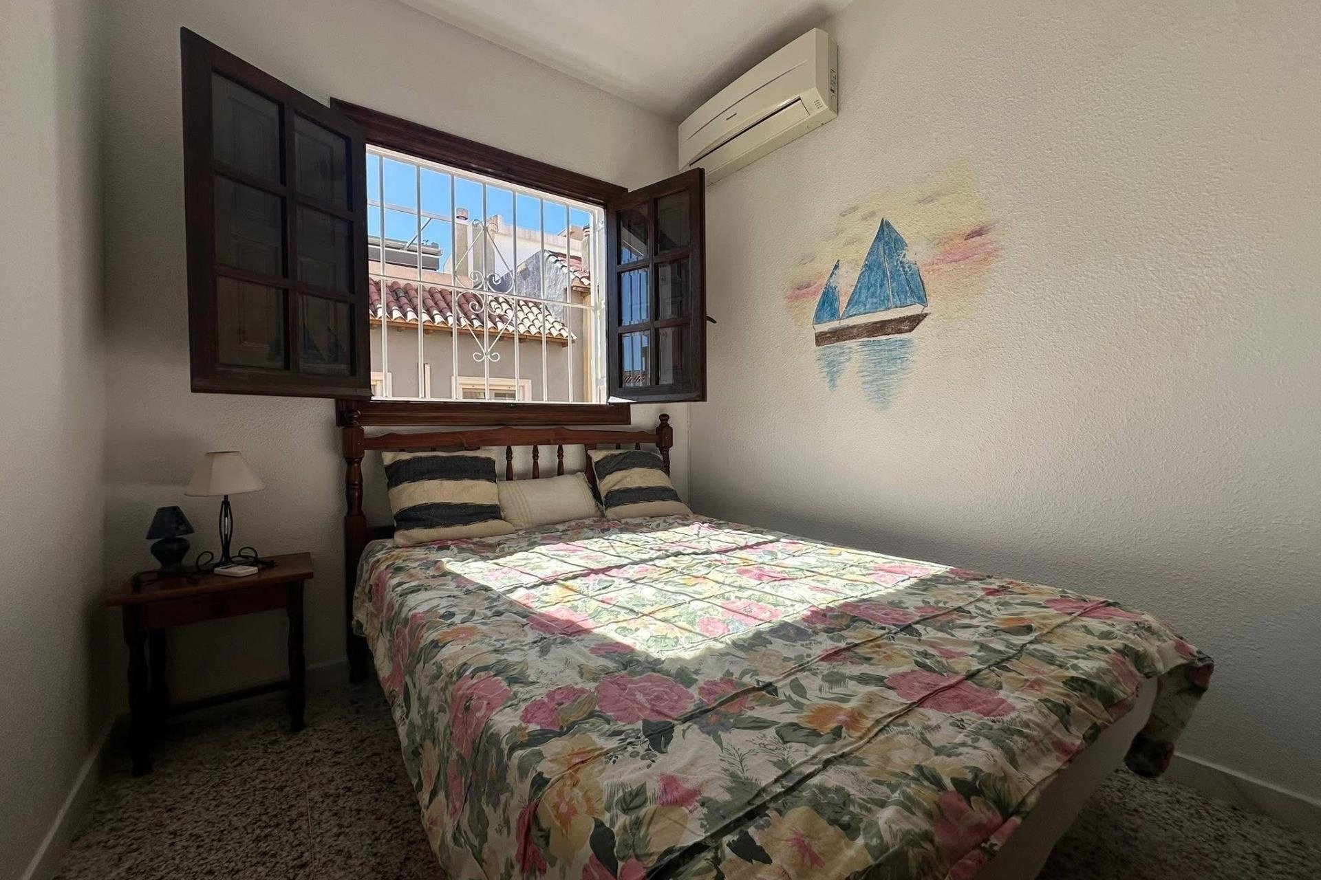 Herverkoop - Town House -
Torrevieja - Cabo Cervera