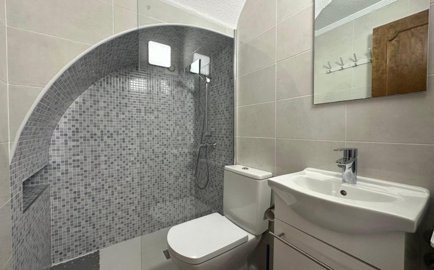 Herverkoop - Town House -
Torrevieja - Cabo Cervera