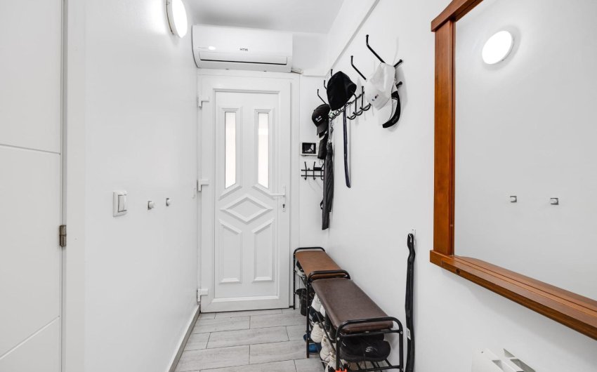 Herverkoop - Town House -
Torrevieja - Calas Blanca