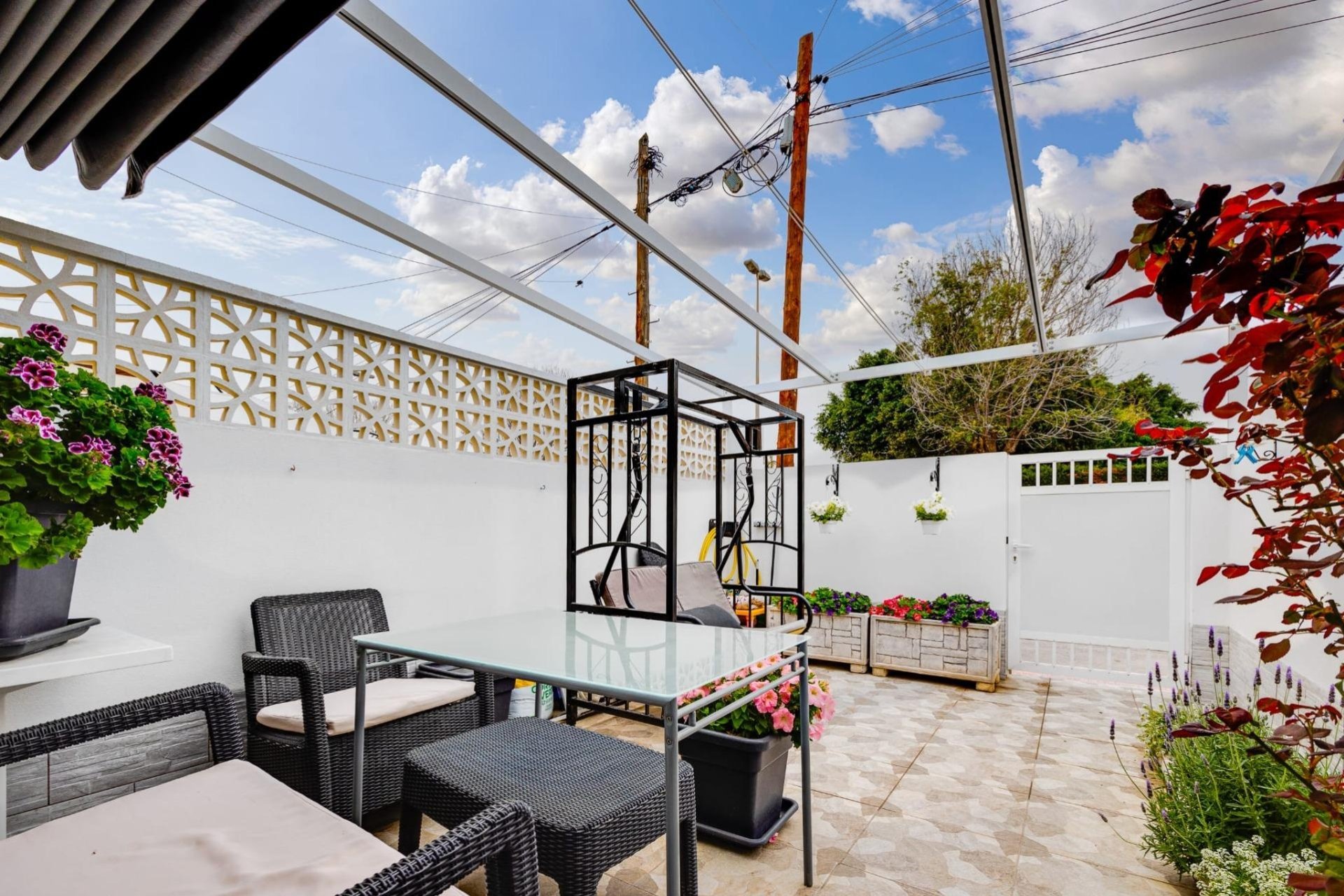 Herverkoop - Town House -
Torrevieja - Calas Blanca