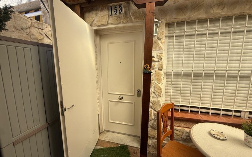 Herverkoop - Town House -
Torrevieja - Carrefour