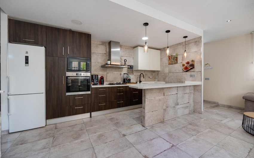 Herverkoop - Town House -
Torrevieja - Centro