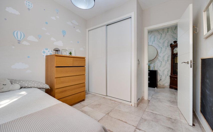 Herverkoop - Town House -
Torrevieja - Centro