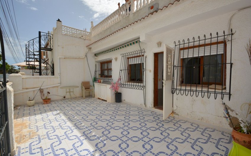 Herverkoop - Town House -
Torrevieja - Costa Blanca