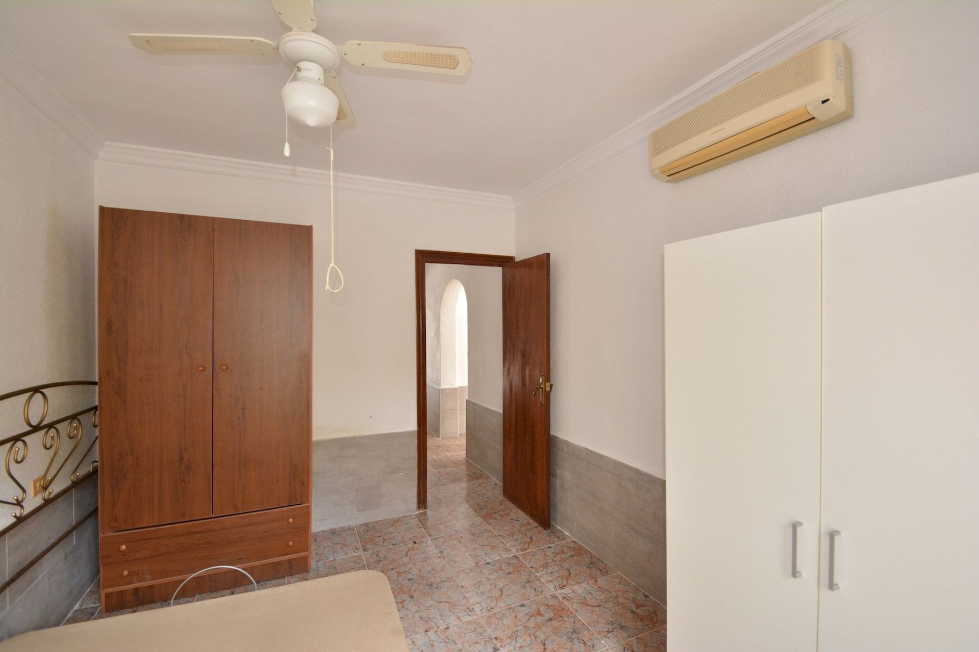 Herverkoop - Town House -
Torrevieja - Costa Blanca