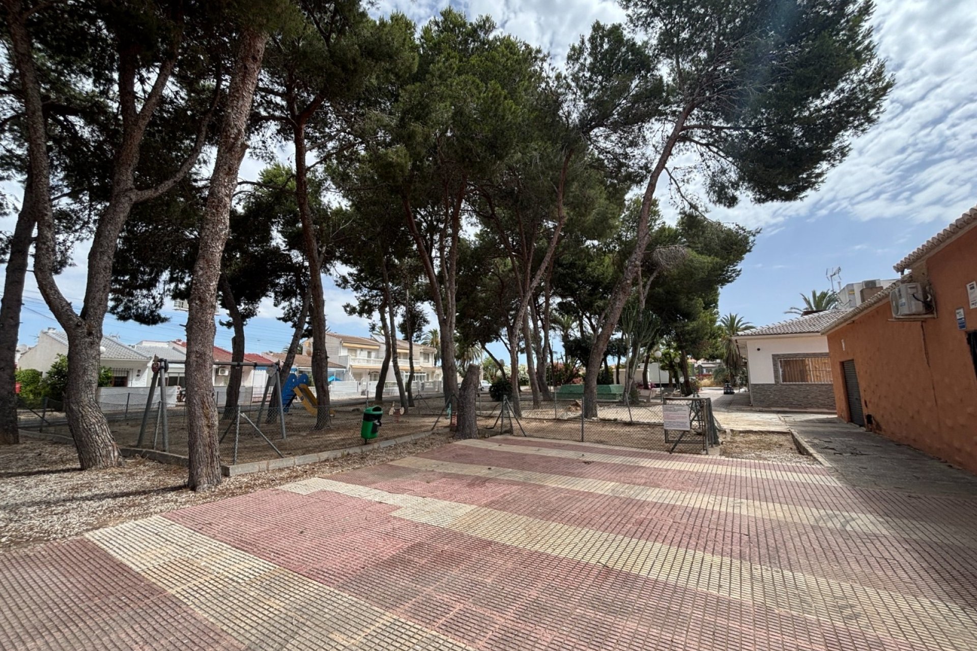 Herverkoop - Town House -
Torrevieja - Costa Blanca