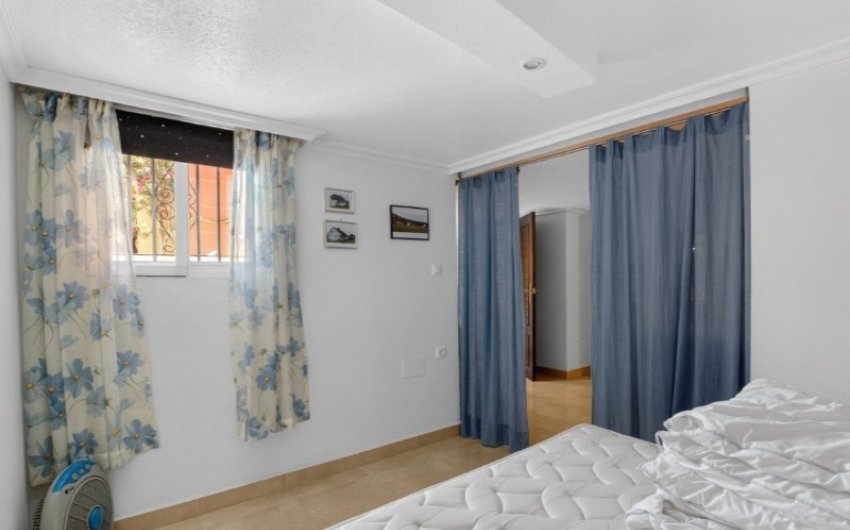 Herverkoop - Town House -
Torrevieja - Costa Blanca