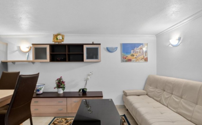 Herverkoop - Town House -
Torrevieja - Costa Blanca