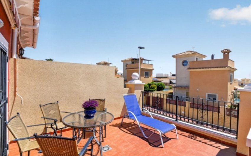 Herverkoop - Town House -
Torrevieja - Costa Blanca