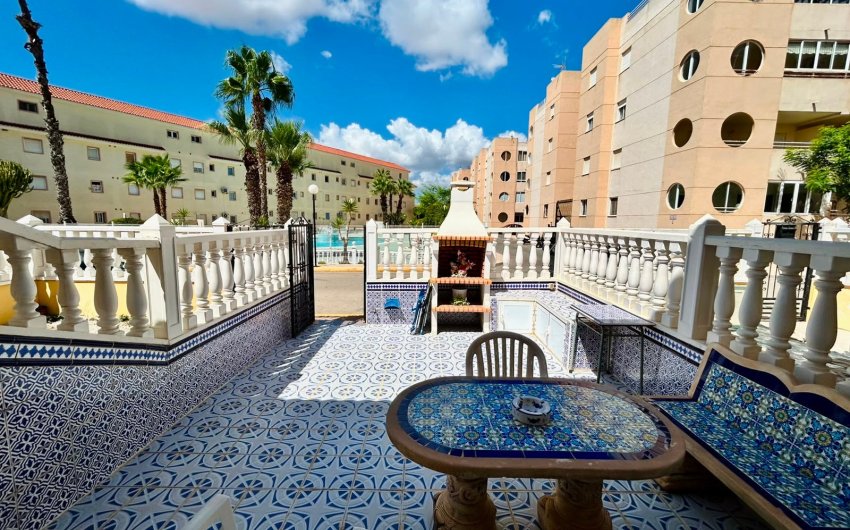Herverkoop - Town House -
Torrevieja - Costa Blanca