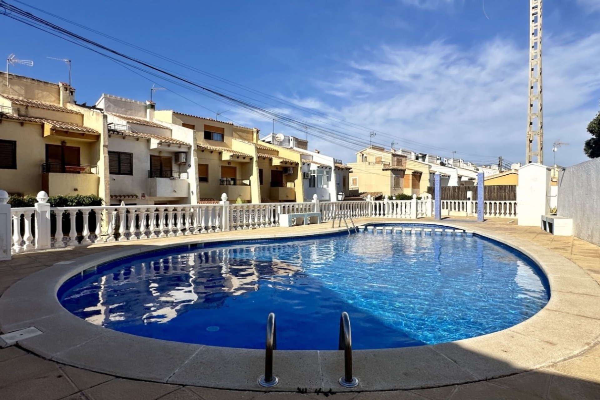 Herverkoop - Town House -
Torrevieja - Costa Blanca