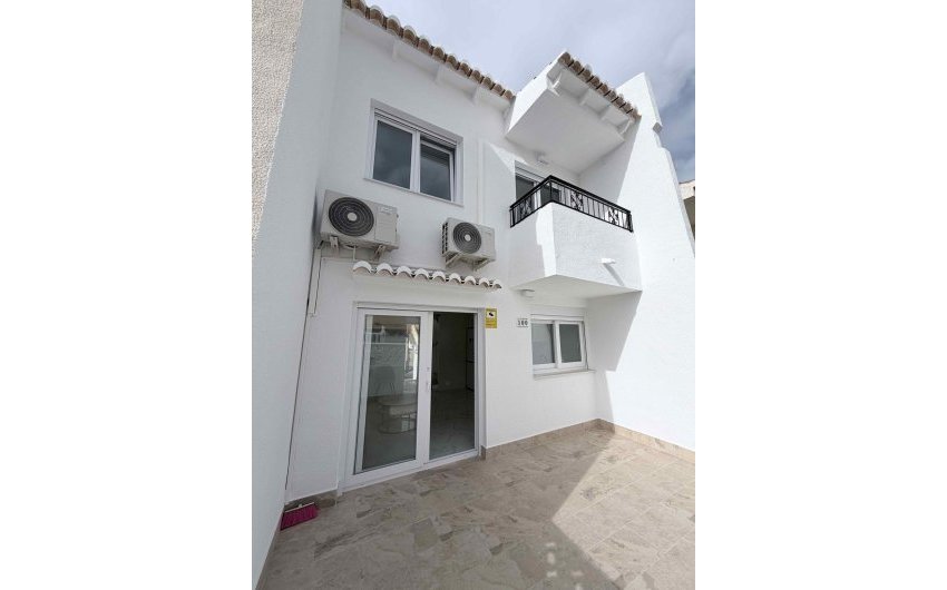 Herverkoop - Town House -
Torrevieja - Costa Blanca