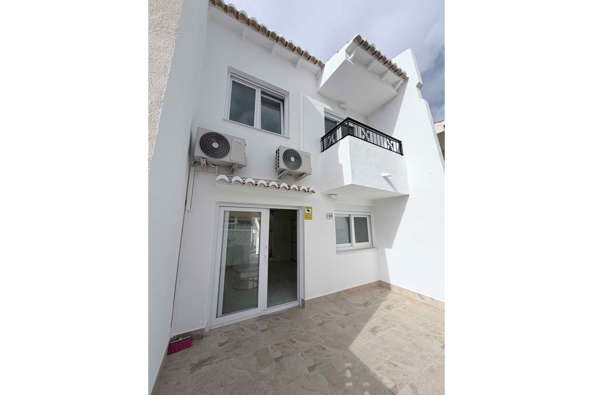 Herverkoop - Town House -
Torrevieja - Costa Blanca