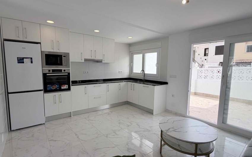 Herverkoop - Town House -
Torrevieja - Costa Blanca