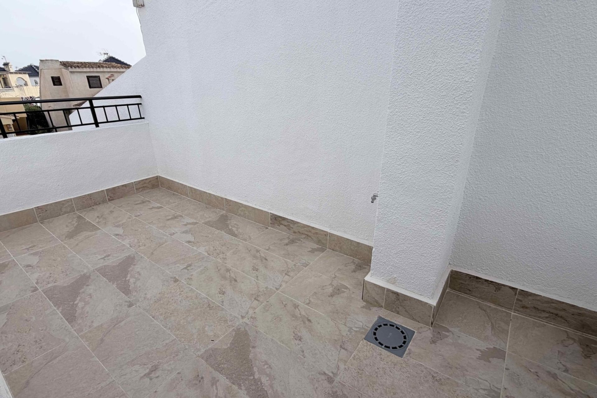 Herverkoop - Town House -
Torrevieja - Costa Blanca