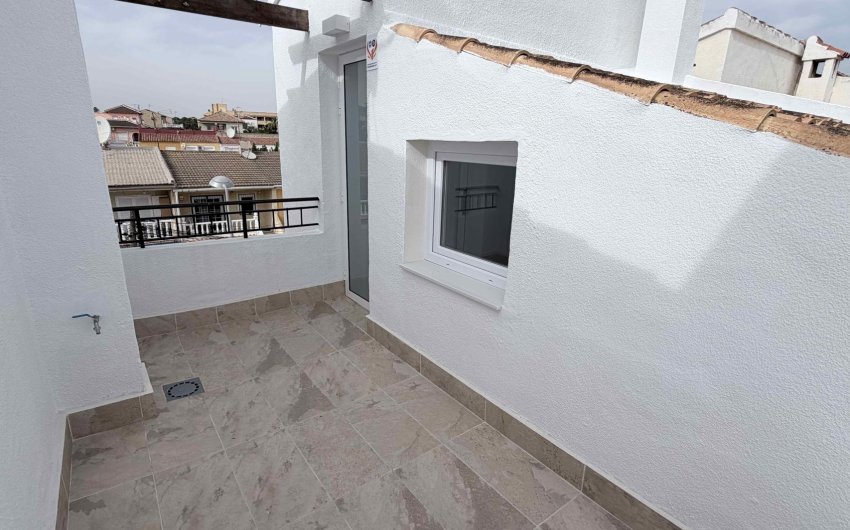 Herverkoop - Town House -
Torrevieja - Costa Blanca