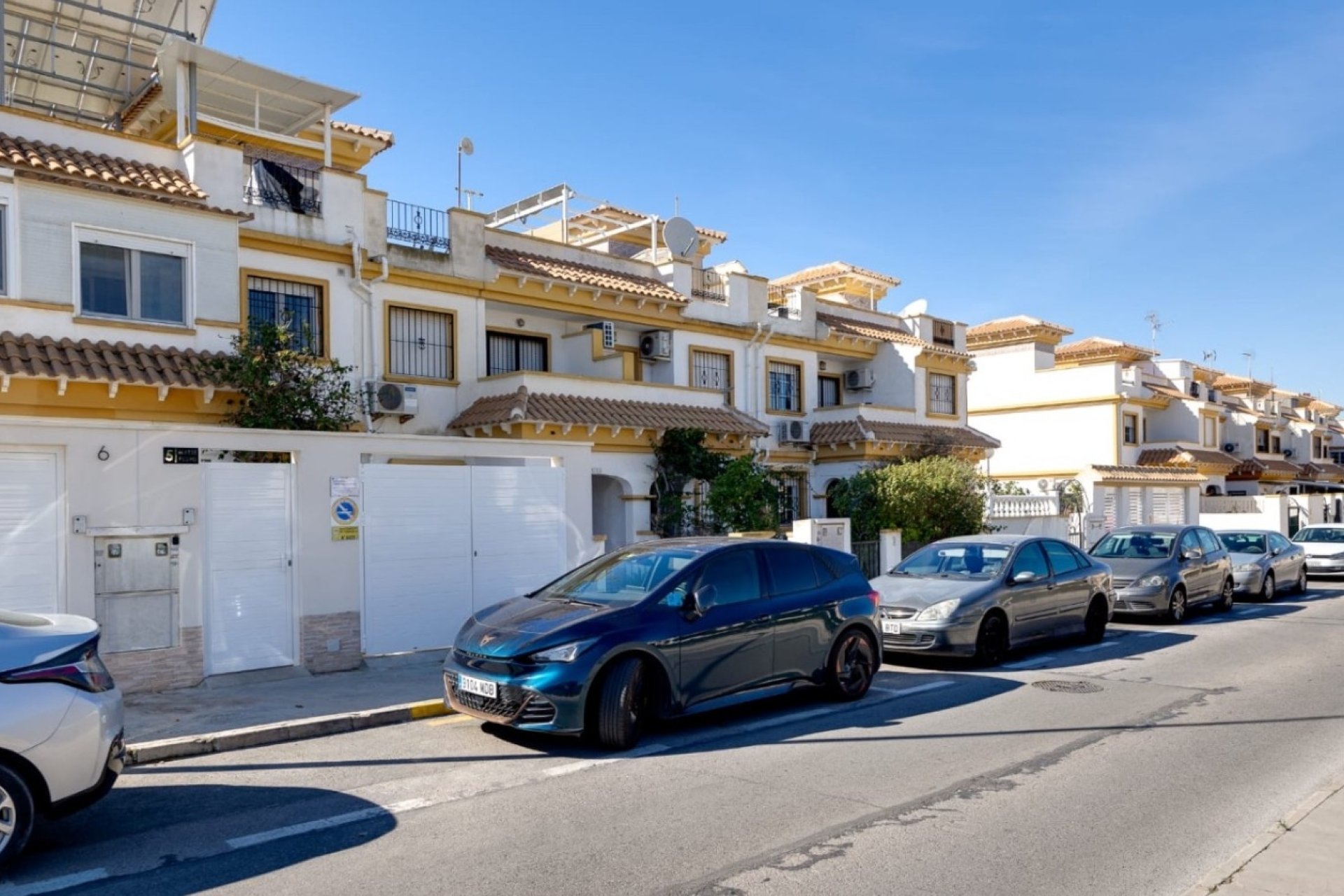Herverkoop - Town House -
Torrevieja - Costa Blanca