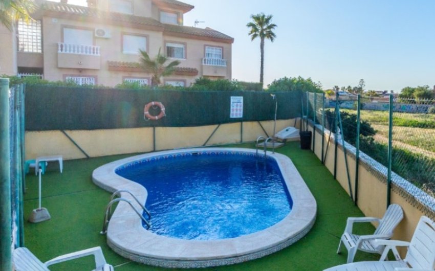 Herverkoop - Town House -
Torrevieja - Costa Blanca