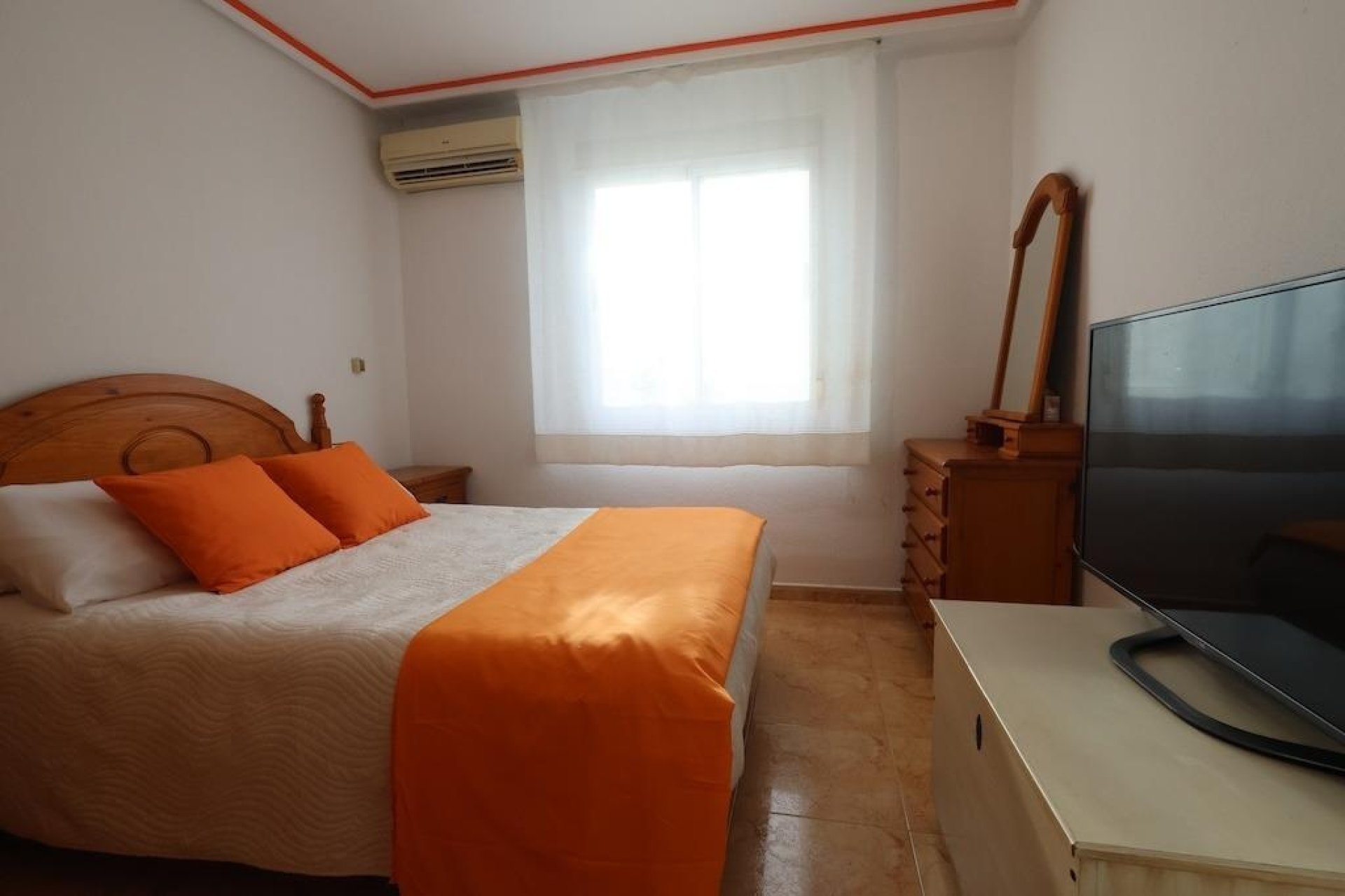 Herverkoop - Town House -
Torrevieja - Costa Blanca