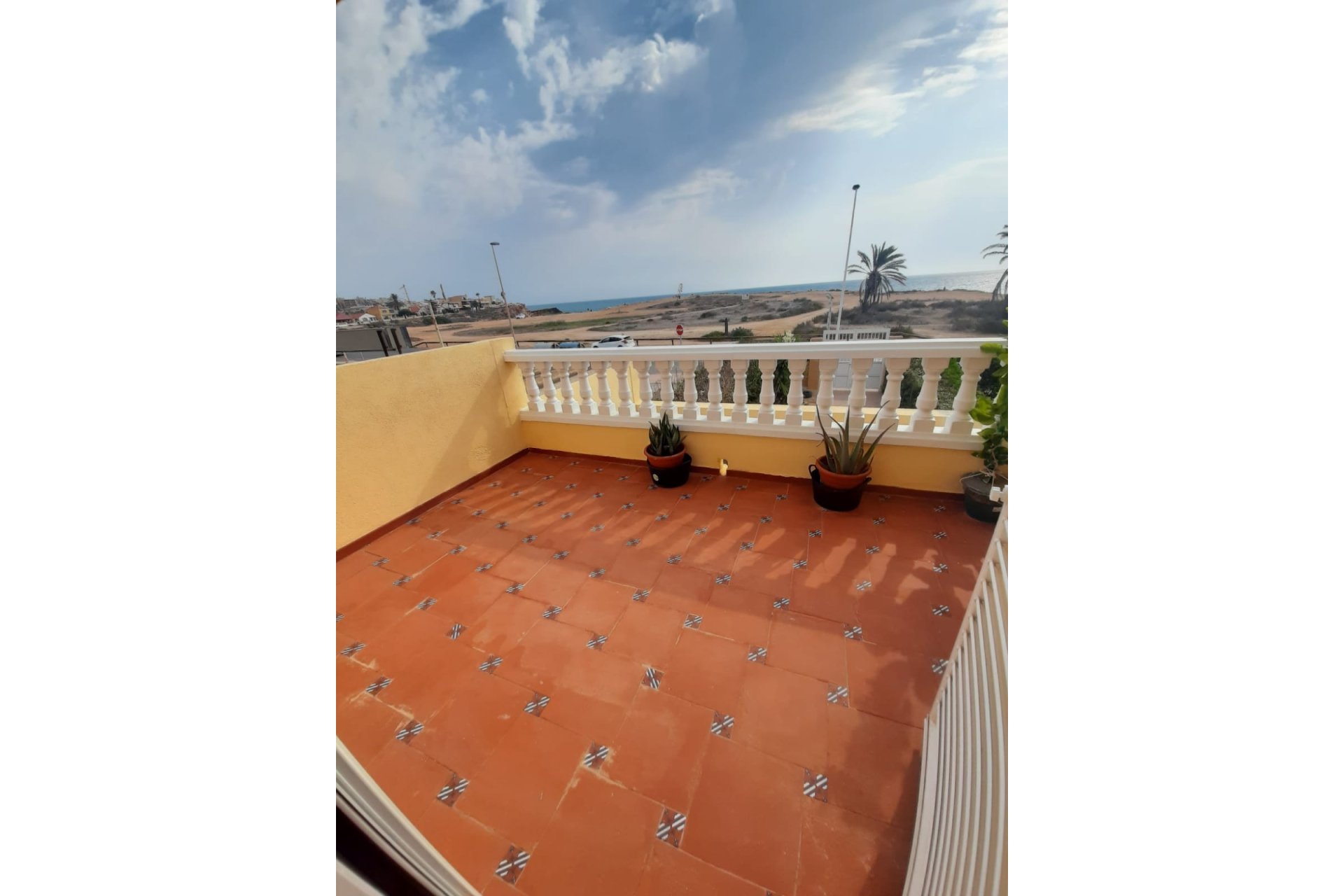 Herverkoop - Town House -
Torrevieja - Costa Blanca