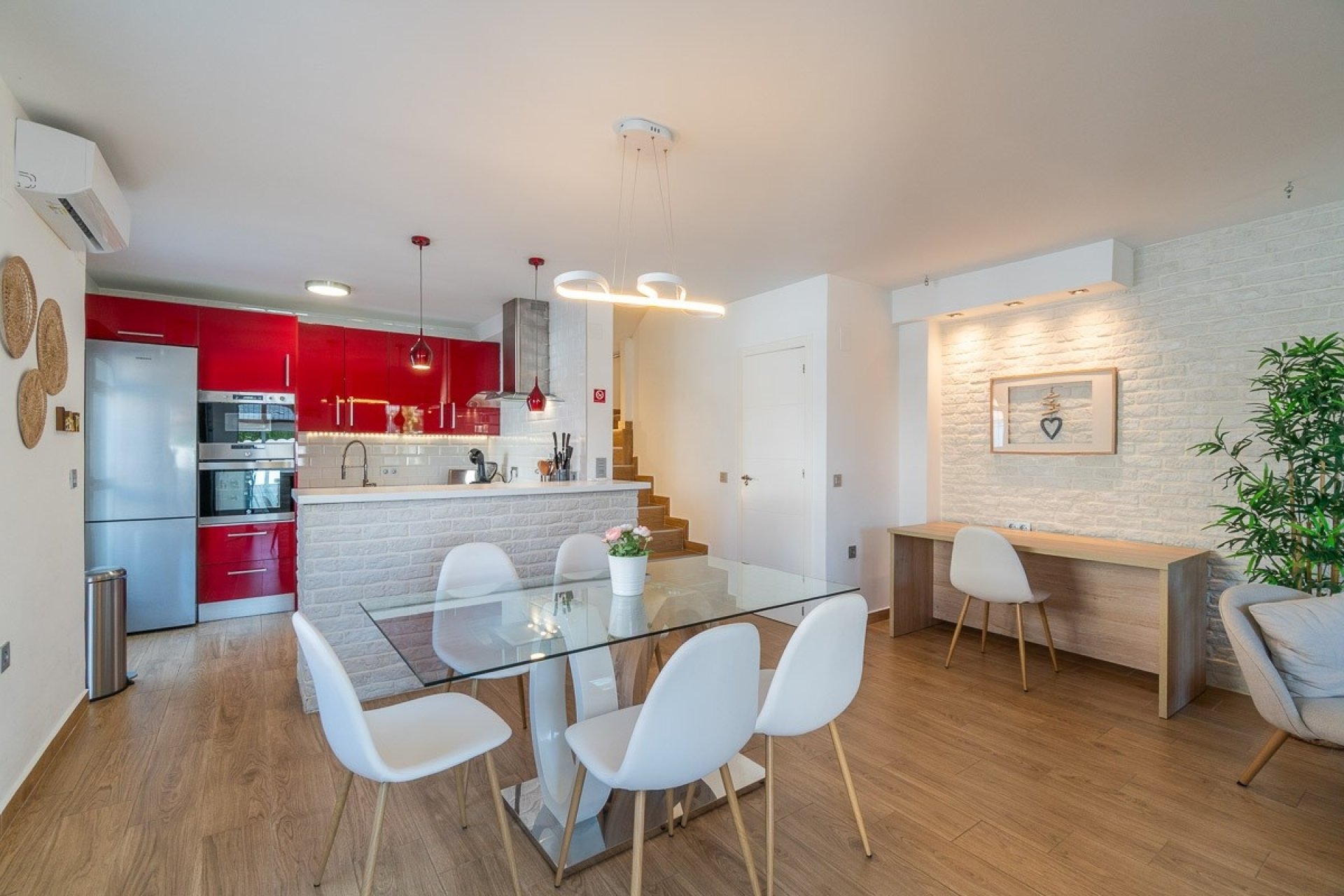 Herverkoop - Town House -
Torrevieja - Costa Blanca