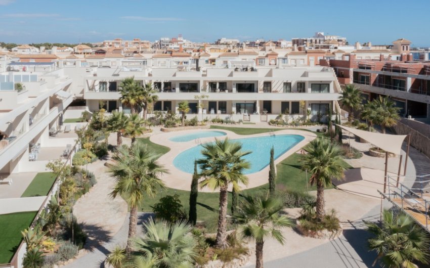 Herverkoop - Town House -
Torrevieja - Costa Blanca