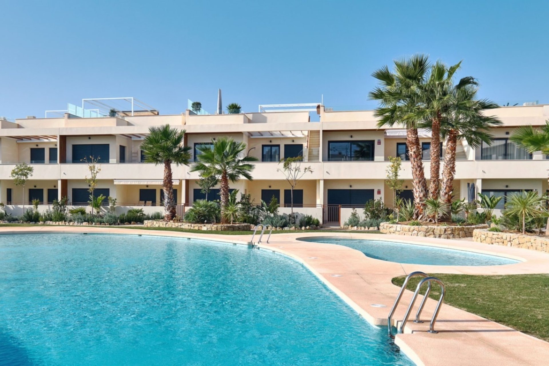 Herverkoop - Town House -
Torrevieja - Costa Blanca
