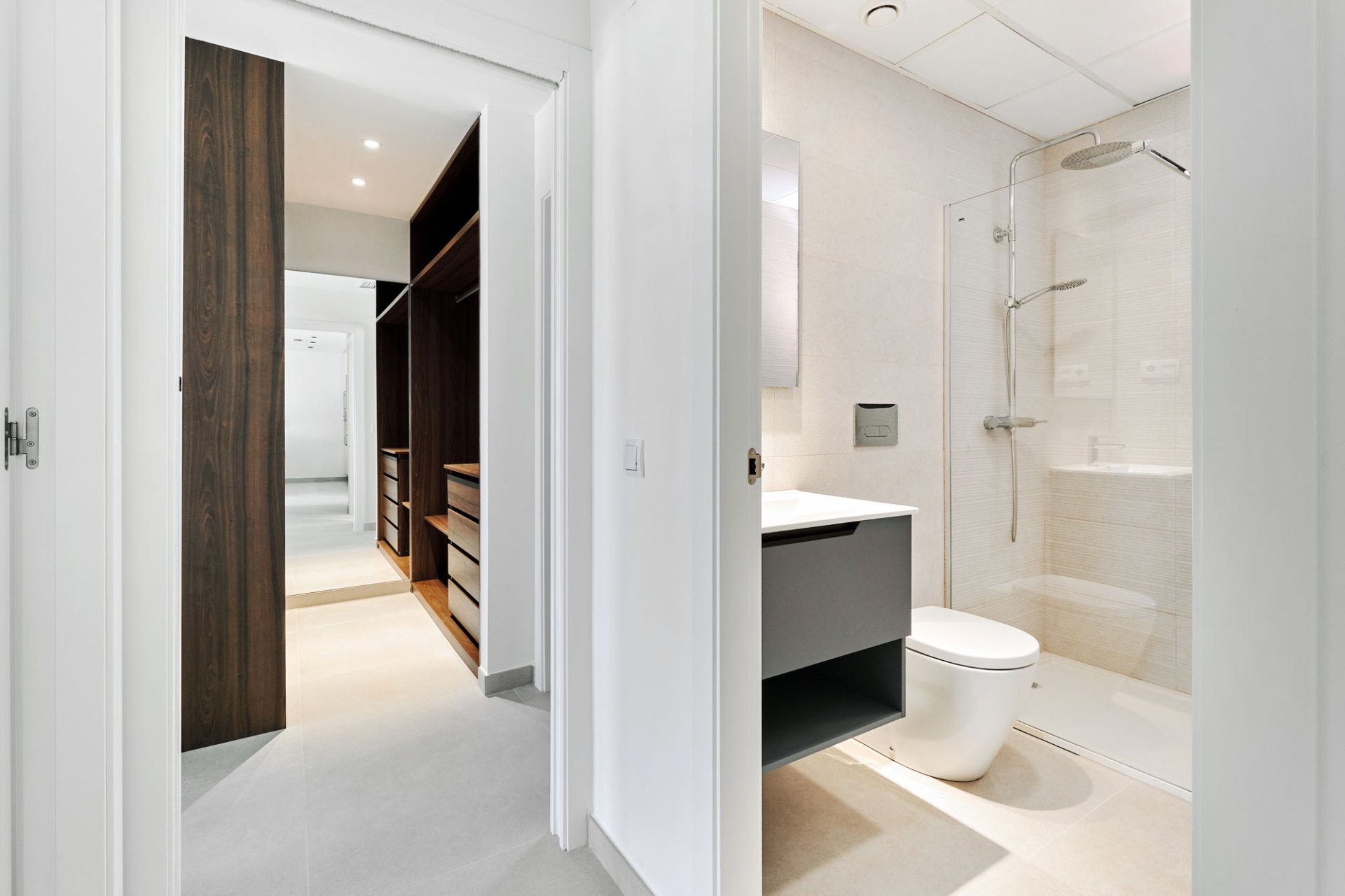 Herverkoop - Town House -
Torrevieja - Costa Blanca