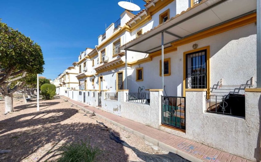 Herverkoop - Town House -
Torrevieja - Costa Blanca